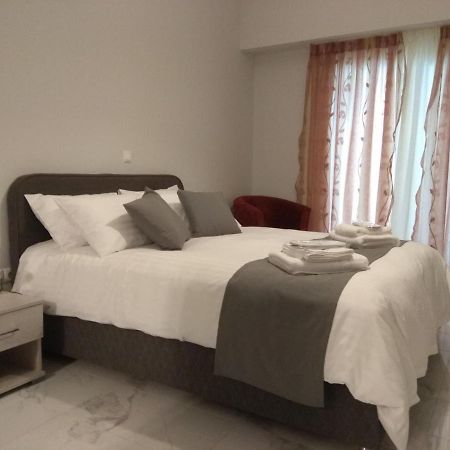 V17 Syntagma Studio เอเธนส์ ภายนอก รูปภาพ